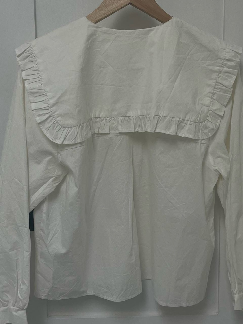 Simons White Collared Button Up - Picture 3 of 3